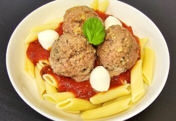 Turkey Meatballs & Tomato Basil Sauce